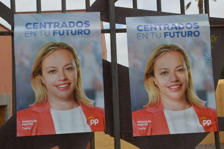 Cartel electoral de la candidata a la Alcaldía por el PP, Sonsoles Martín (Foto TA)